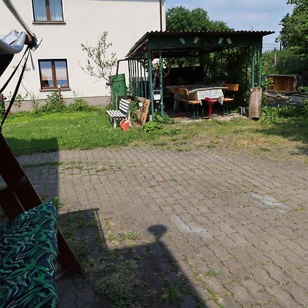 Ferienwohnung Im Einfamilienhaus, Automobil Und Robert Schumann Stadt Zwickau Eksteriør billede